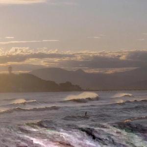 有一个老太婆和小伙子黄色毛片演一个有一个小伙子黄色毛片
